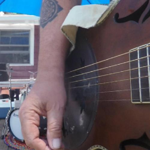 charlesRiver Live cover