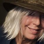Lyndsay Wills