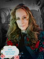 Evelyn Roper (OPAL MOON) photo