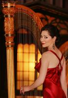 Harpist Anna Maria Mendieta photo