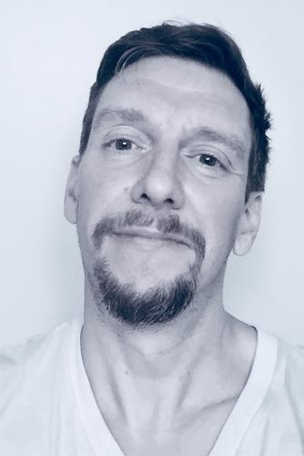 Profile photo IMG_1969.PNG