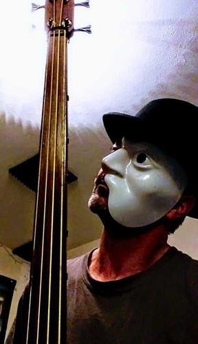 Profile photo received_842406360847877.jpeg