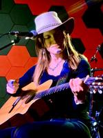 Nadean Dyer photo