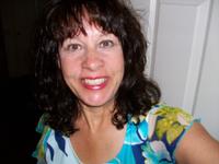 Mary Green is a Singer Songwriter photo