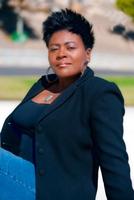 Lisa McGlown photo