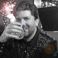 Eric Nelson photo