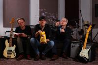 Bob Double U Band photo