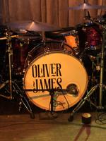 Oliver James photo