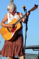 Carol Elliott photo