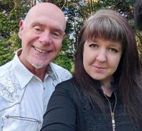 Ian and Lisa Jervis photo