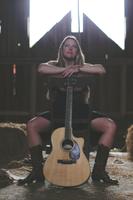 Kelly Roxanne Girvan photo