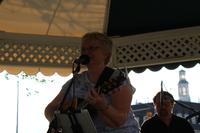 Cindy Slee photo