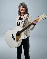 Michelle Chenard photo