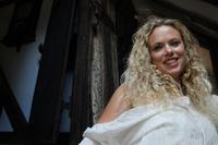 Amie Lou Shaw photo