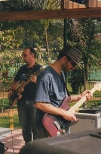 Profile photo Ed_Stuart_BHC_gig.jpeg