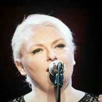 Joanie sings... photo