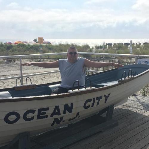 Profile photo 2019_DENNY_IN_BOAT_OCNJ_SQUARE.jpg
