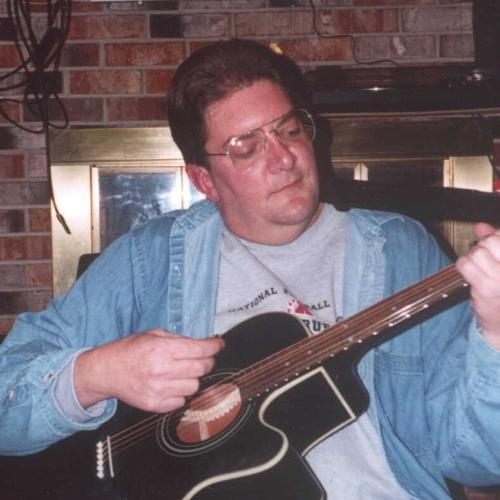 Profile photo DENNISIO_BASEMENT_SQUARE.jpg