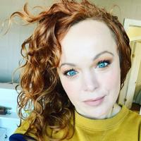 Allison Crowe photo
