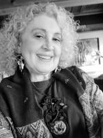 Melanie Rose Dyer photo
