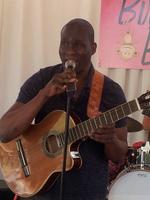desmond the songwriter photo
