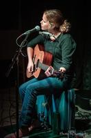 Laura Thurston photo
