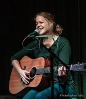 Laura Thurston photo