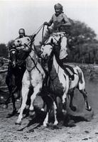 Lon Milo DuQuette photo