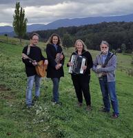 folkTrain photo