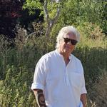 Dean Burnett & Weathered Wall profile picture