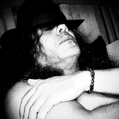 Profile photo 9EDAF679-1100-494C-93A4-B329431886A0.jpg