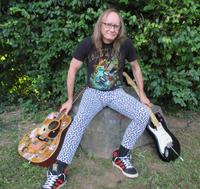 Six-String Slim photo