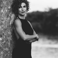 Melanie Edwards photo