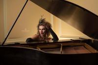 Melanie Edwards photo