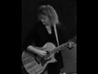 Lisa Martin photo