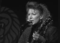 Lisa Martin photo