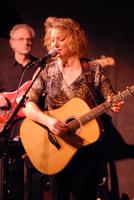 Lisa Martin photo