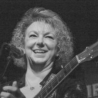 Lisa Martin photo