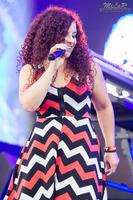 Julie Curly photo