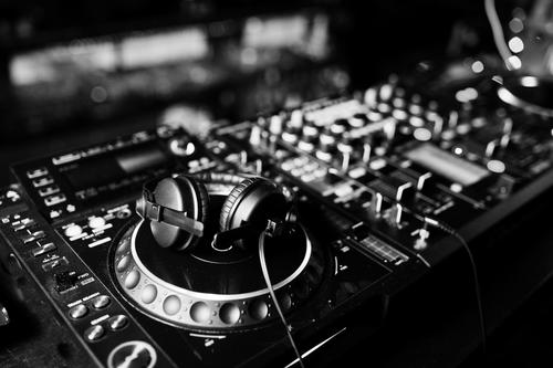 Profile photo dj-spinning-mixing-scratching-track-controls-dj-s-deck-strobe-dj-music-club-life-concept.jpg