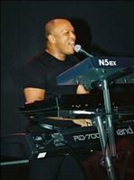 KJ LIVE photo